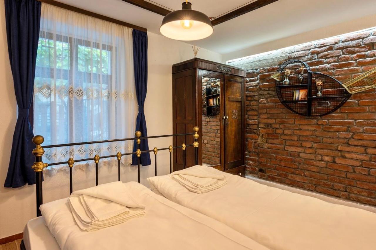 The House With The Bell/Къщата С Камбанката Veliko Tarnovo Ngoại thất bức ảnh